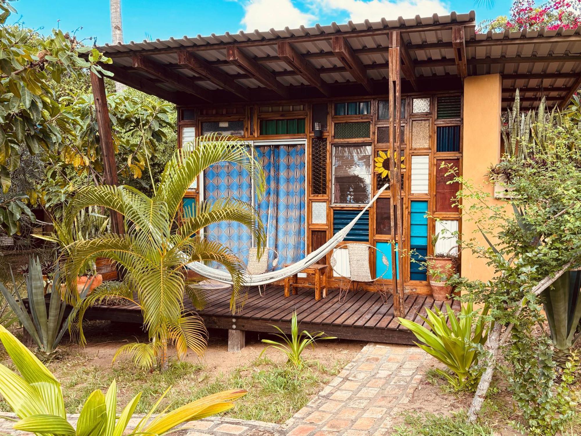 Mozambeat Motel Praia do Praia do Tofo エクステリア 写真